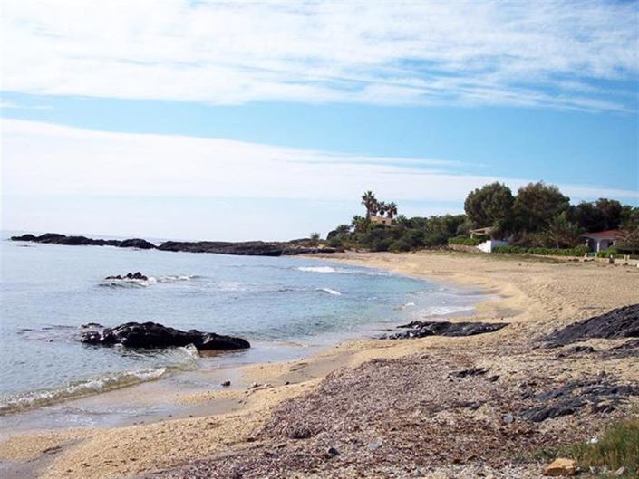 Image No.33-3 Bed Property for sale