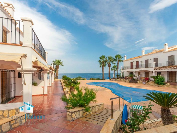 Image No.4-3 Bed Property for sale