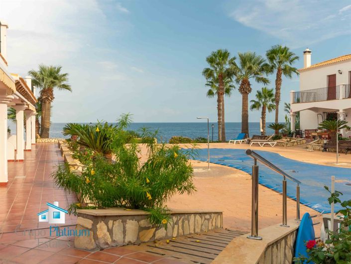 Image No.6-3 Bed Property for sale