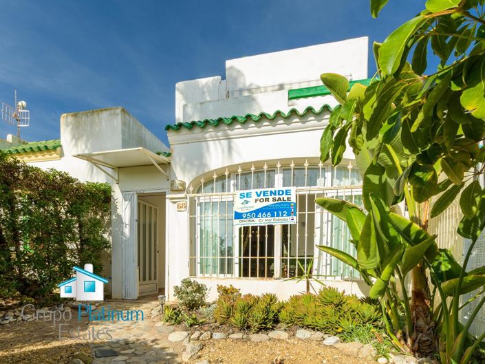 Image No.25-2 Bed Property for sale