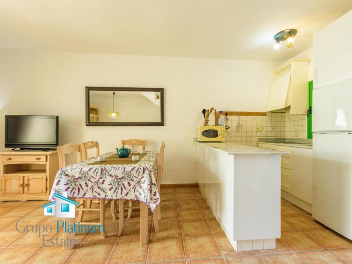 Image No.8-2 Bed Property for sale