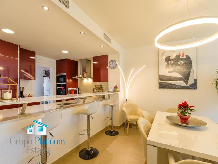 Image No.13-2 Bed Property for sale