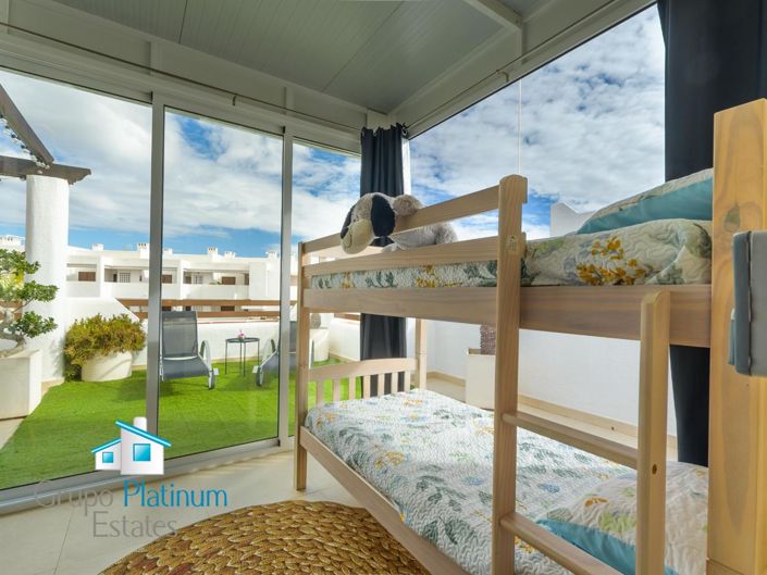 Image No.18-2 Bed Property for sale