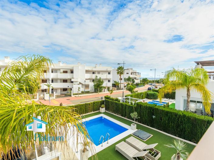 Image No.2-2 Bed Property for sale