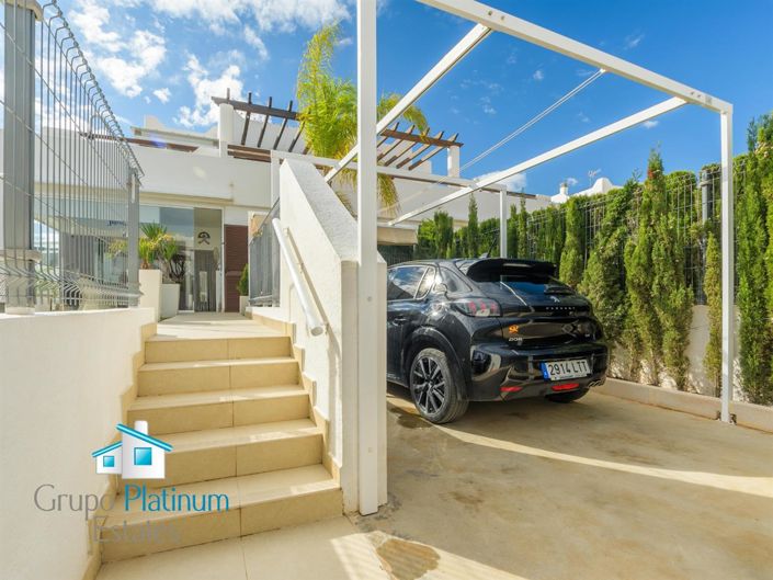 Image No.35-2 Bed Property for sale