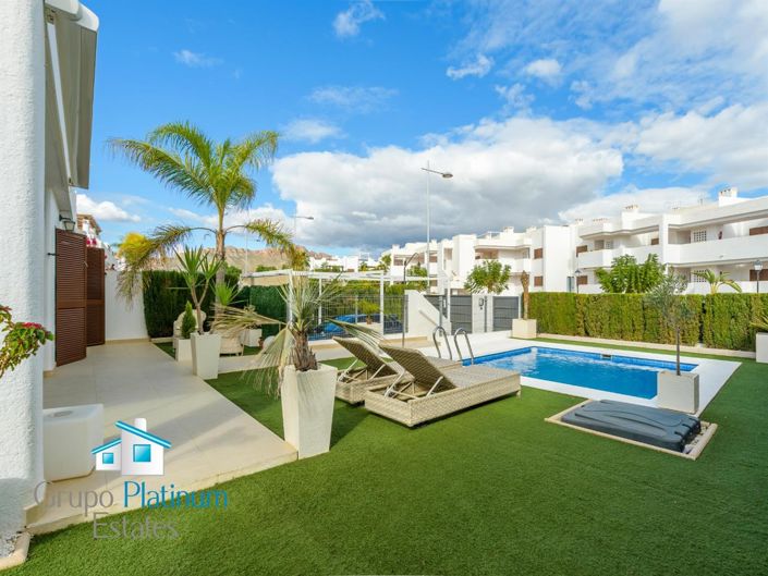 Image No.5-2 Bed Property for sale