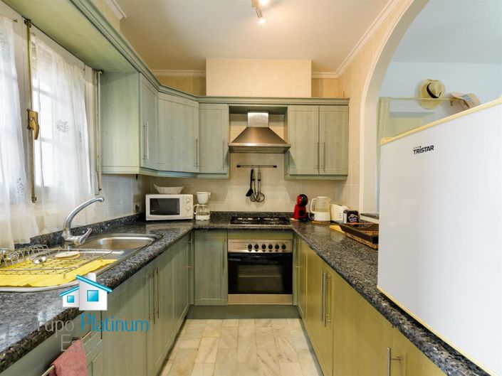 Image No.5-2 Bed Property for sale