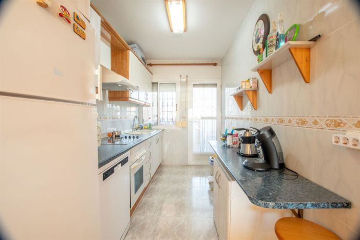 Image No.11-3 Bed Villa for sale