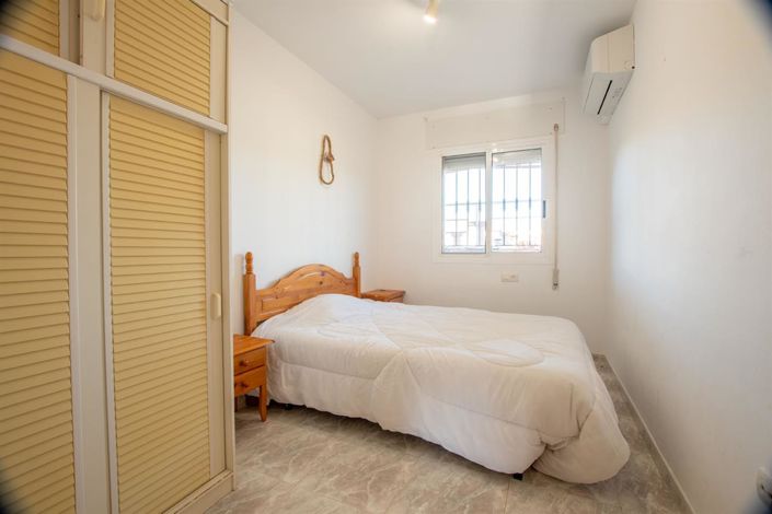 Image No.15-3 Bed Villa for sale