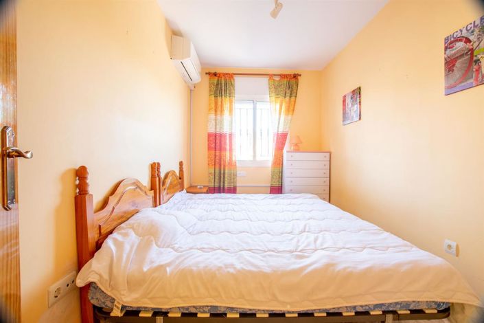 Image No.17-3 Bed Villa for sale