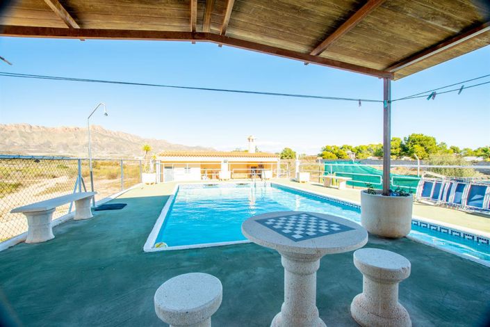 Image No.26-3 Bed Villa for sale