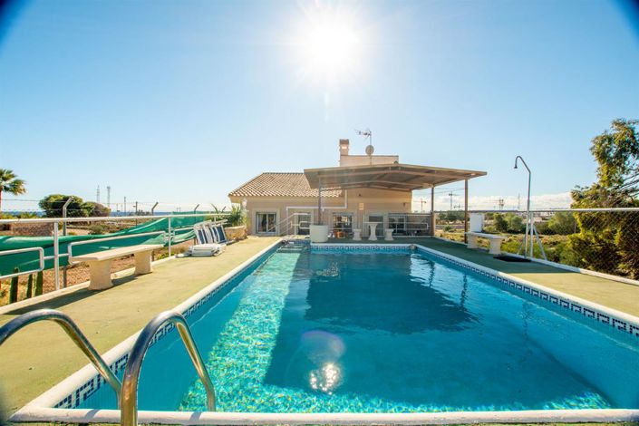 Image No.27-3 Bed Villa for sale