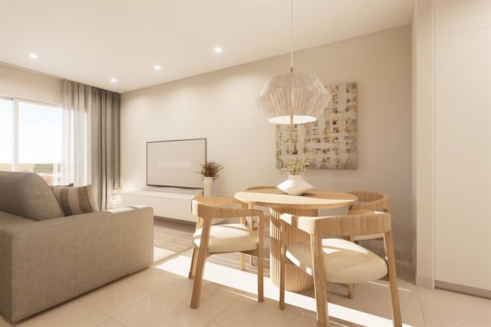 Image No.7-3 Bed Property for sale