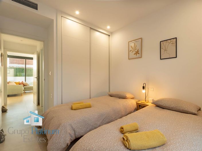 Image No.14-2 Bed Villa for sale