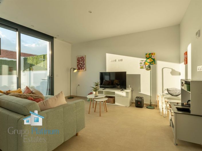 Image No.3-2 Bed Villa for sale