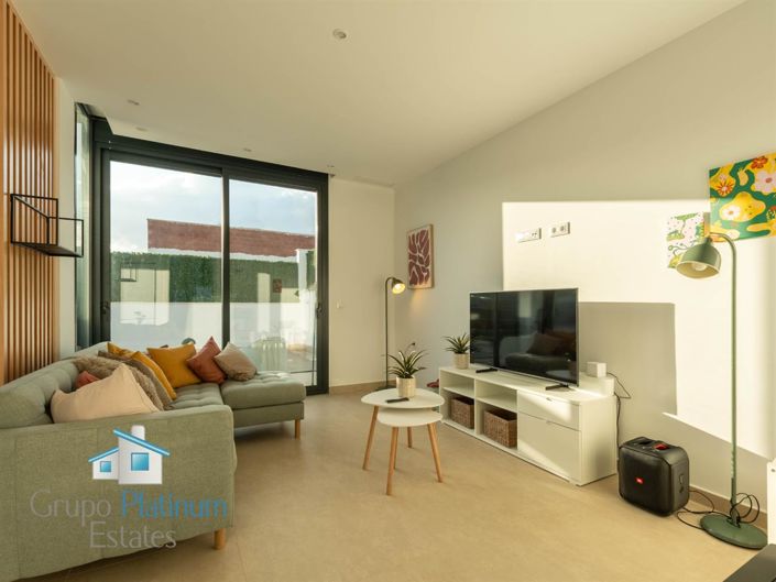 Image No.4-2 Bed Villa for sale