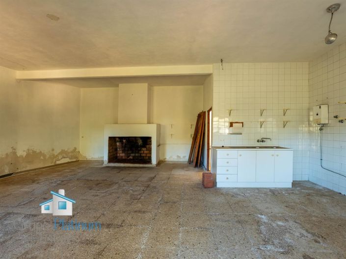 Image No.7-3 Bed Property for sale