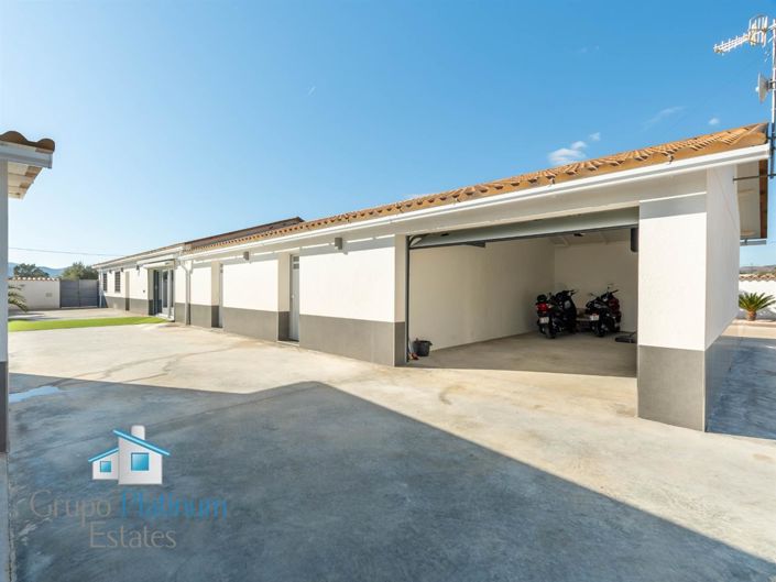 Image No.27-4 Bed Villa for sale