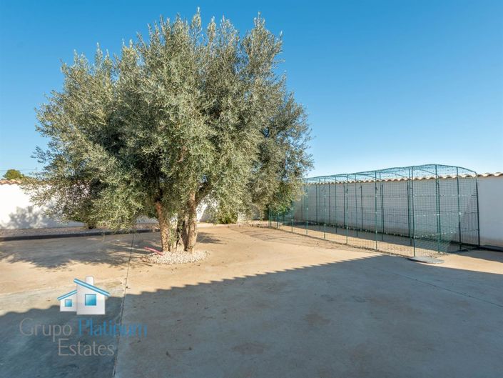 Image No.35-4 Bed Villa for sale