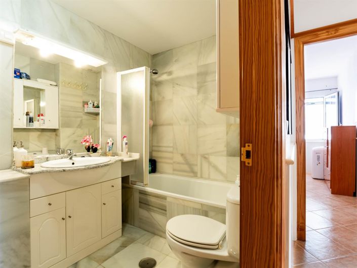 Image No.10-2 Bed Apartment for sale