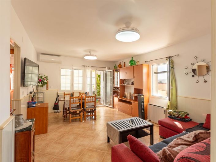 Image No.4-2 Bed Apartment for sale