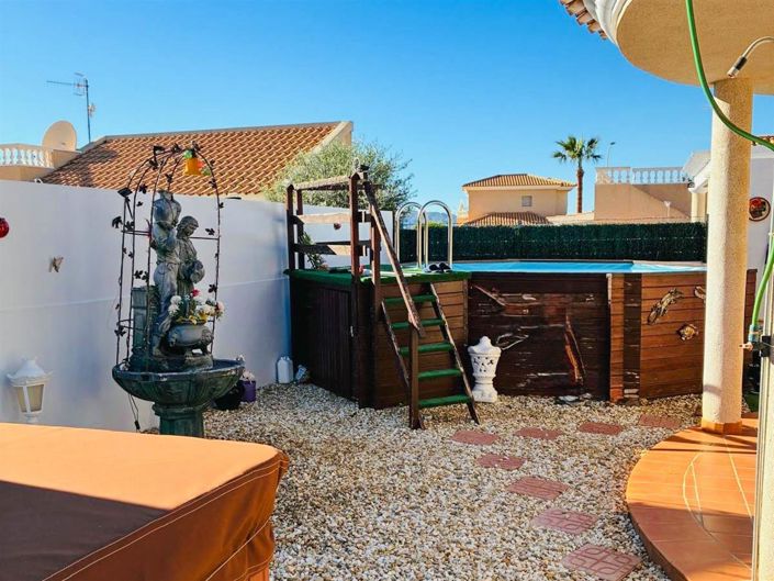 Image No.20-3 Bed Villa for sale