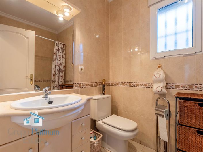 Image No.8-3 Bed Villa for sale