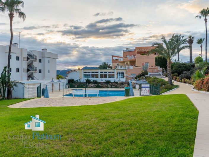 Image No.22-3 Bed Property for sale