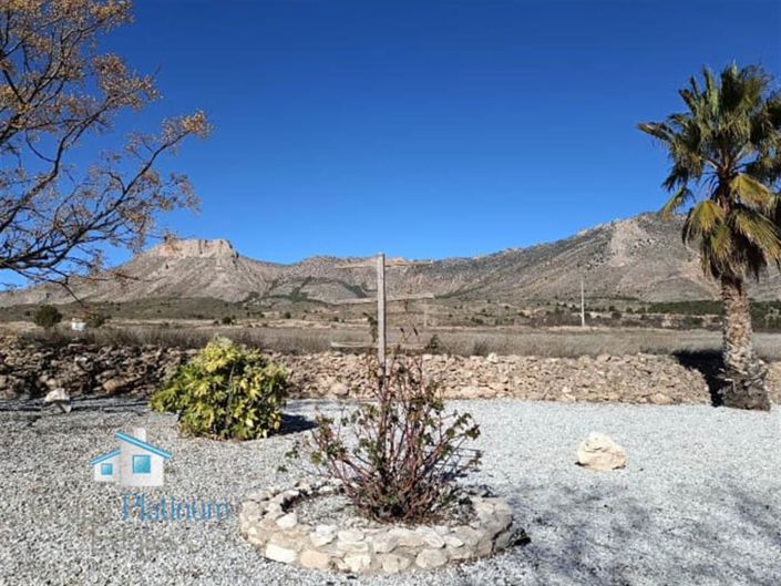 Image No.21-3 Bed Villa for sale