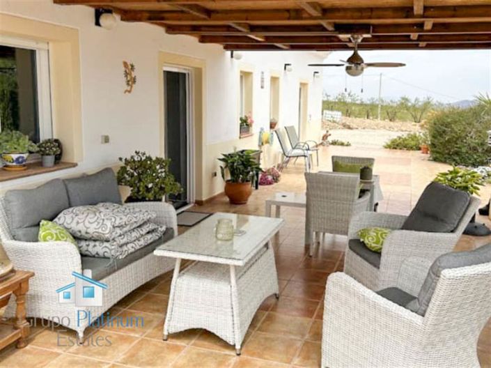 Image No.22-3 Bed Villa for sale