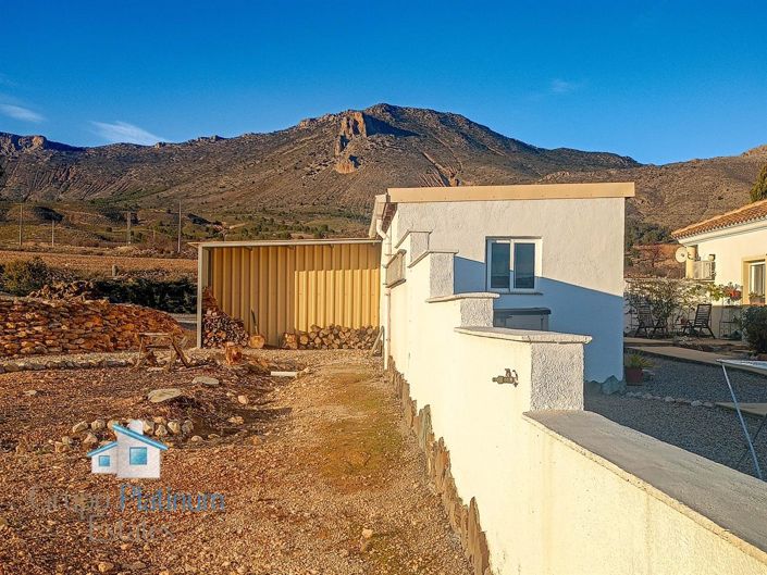 Image No.28-3 Bed Villa for sale