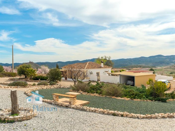 Image No.31-3 Bed Villa for sale