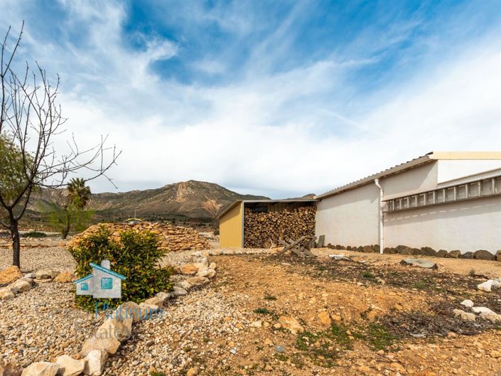 Image No.32-3 Bed Villa for sale