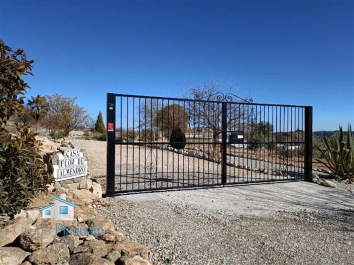 Image No.34-3 Bed Villa for sale