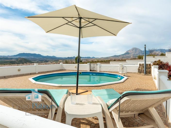 Image No.3-3 Bed Villa for sale