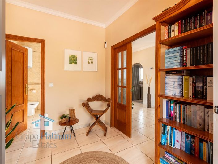 Image No.7-3 Bed Villa for sale