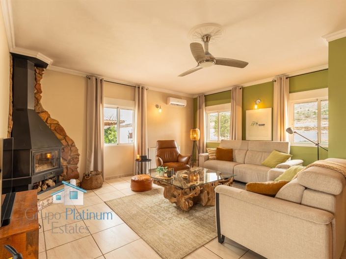 Image No.8-3 Bed Villa for sale