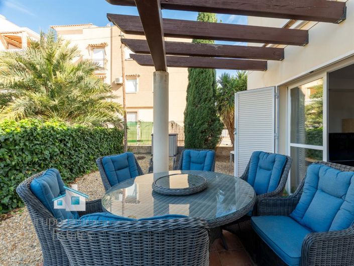 Image No.3-3 Bed Property for sale