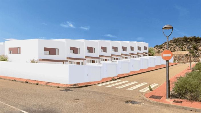 Image No.2-3 Bed Property for sale