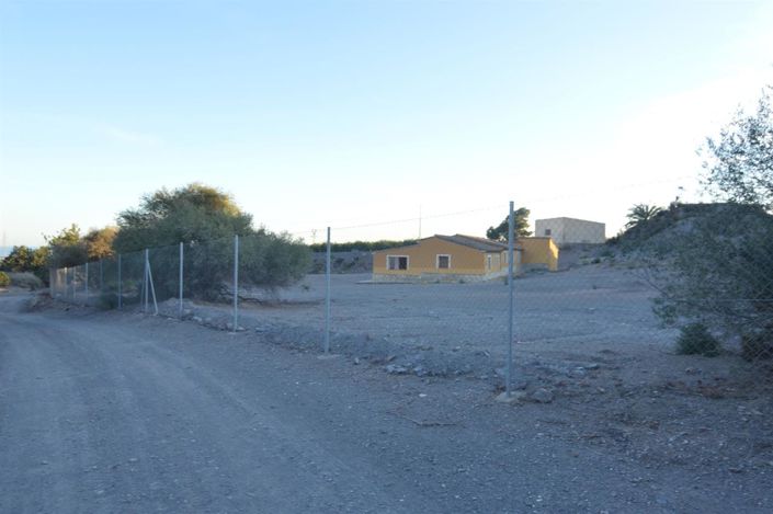 Image No.20-3 Bed Villa for sale