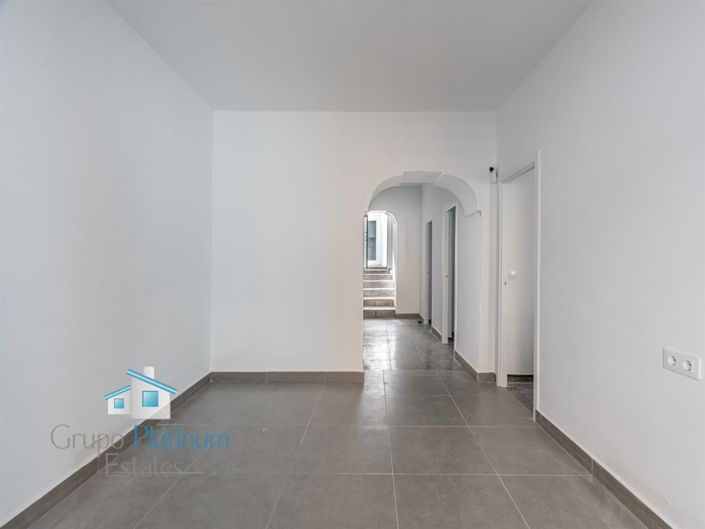 Image No.2-3 Bed Property for sale