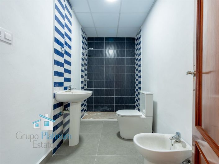 Image No.7-3 Bed Property for sale