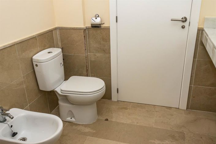 Image No.19-2 Bed Apartment for sale