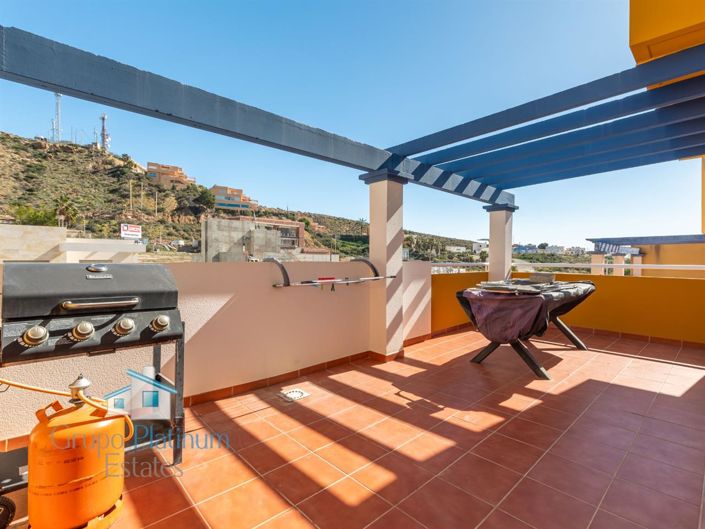 Image No.13-3 Bed Property for sale