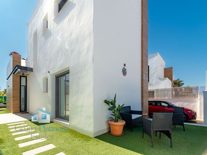 Image No.21-4 Bed Villa for sale