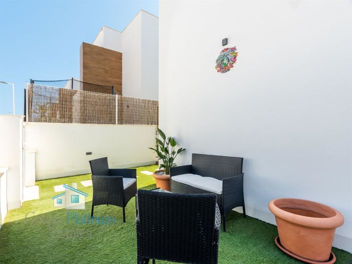 Image No.22-4 Bed Villa for sale