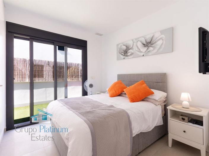 Image No.6-4 Bed Villa for sale