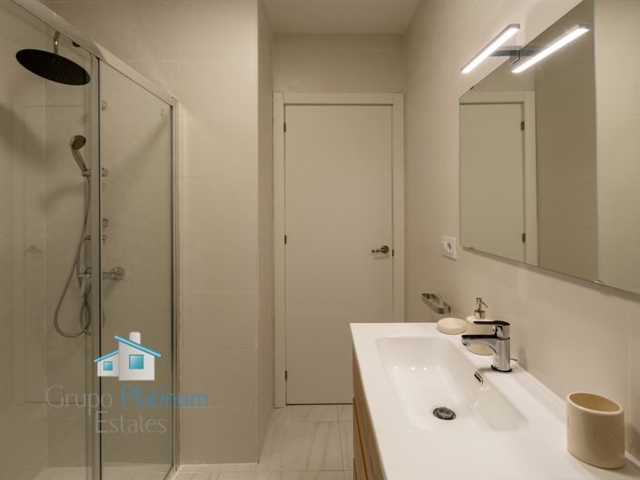 Image No.12-2 Bed Apartment for sale