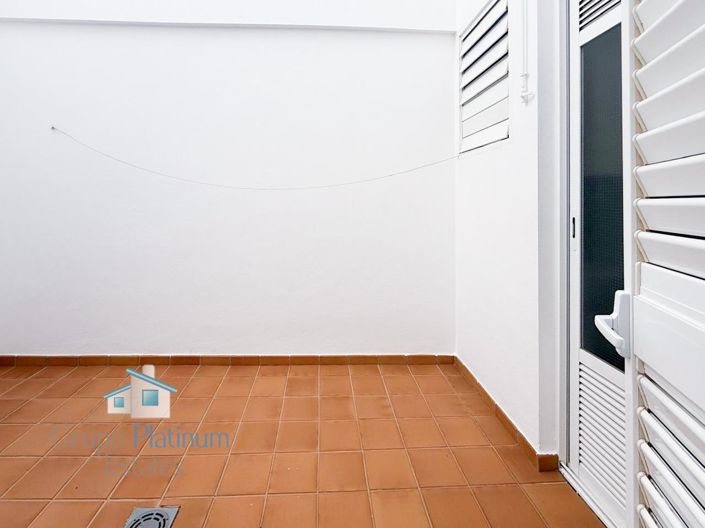 Image No.17-2 Bed Apartment for sale