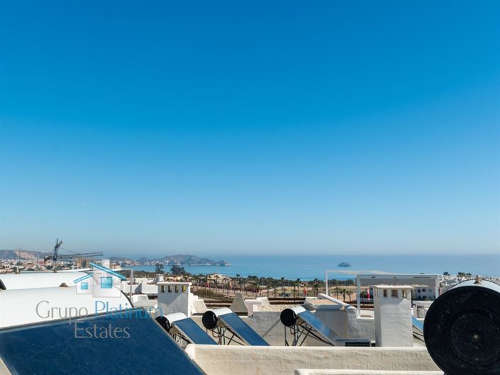 Image No.5-2 Bed Property for sale